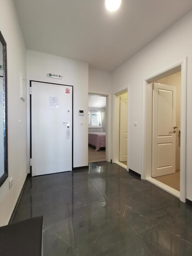 Apartmani "Allegro" Podaca Exterior photo